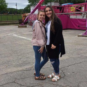 Meet your Posher, Shelbey